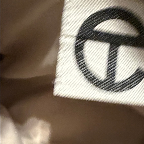 Telfar Shimmering Gold medium Tote Bag - Picture 6 of 10